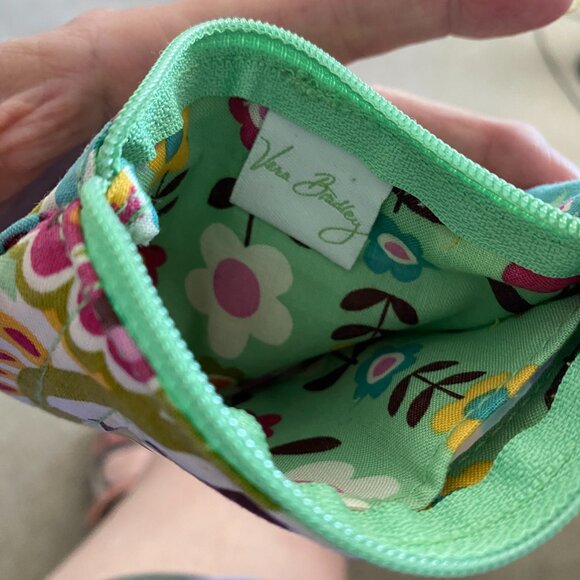 Vera Bradley Zip ID Case Tutti Fruitti 2013 Credit Card License Holder 5"W x 3"H - Picture 4 of 7